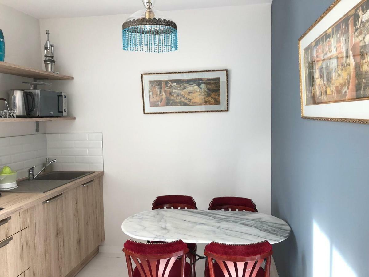 אמבואה Villa Mary מראה חיצוני תמונה